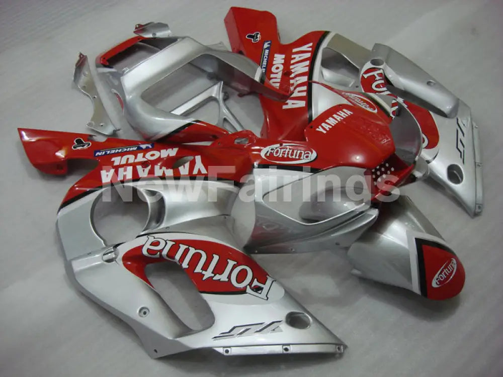 Red and Silver Fortuna - YZF-R6 98-02 Fairing Kit Vehicles & Parts > Vehicle Parts & Accessories > Motor Vehicle Parts